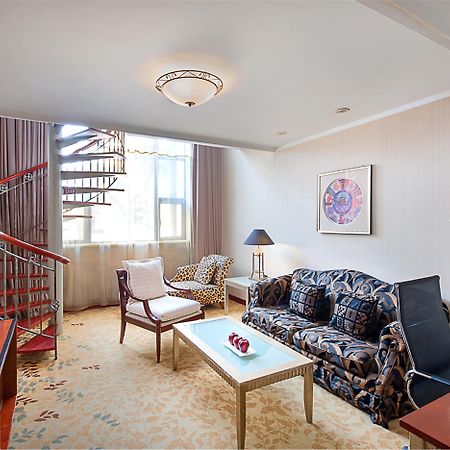 Holiday Inn Zhengzhou Zhongzhou By Ihg מראה חיצוני תמונה